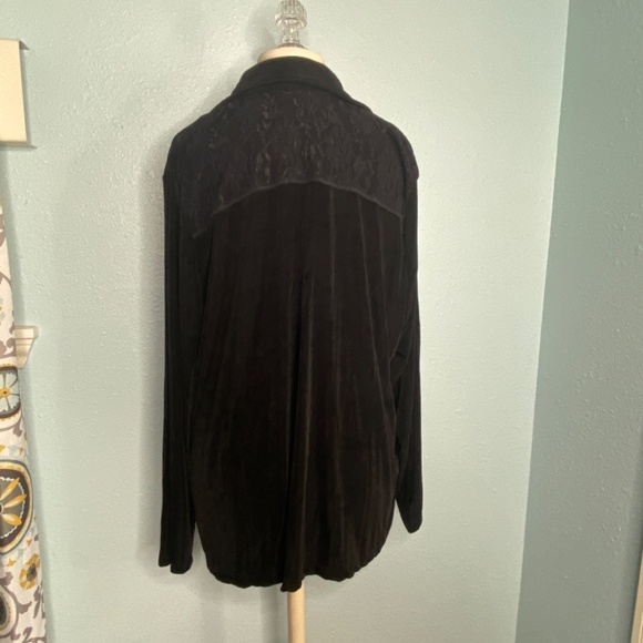 Choices Plus Size Retro Black Blouse - Picture 3 of 10